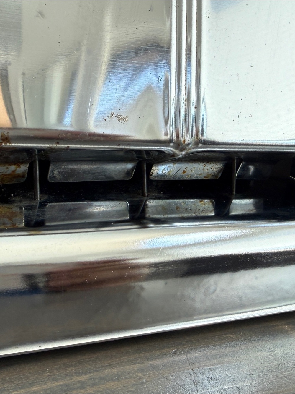 Antique metal plug in toaster
The Brock Snyder MFG Co.
Grimsby, Ont. - Picture 6 of 17